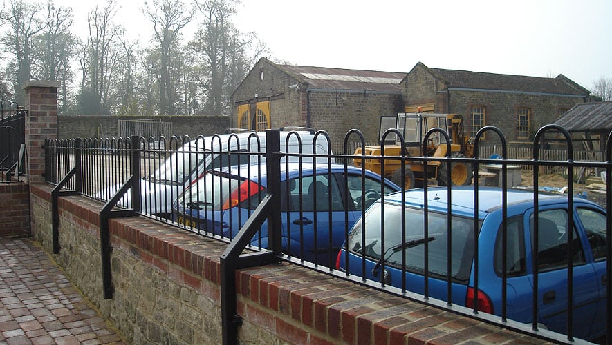 bow top fence used for secure parking